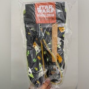 Disney Grogu Halloween Lime Green Quilted Oven Mitt, Whisk, and Spatula NWT